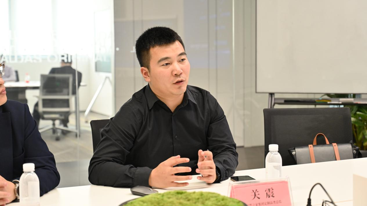 聚焦趋势,共鉴共赢 | 居然之家集团苏震一行莅临mwh曼好家参观交流