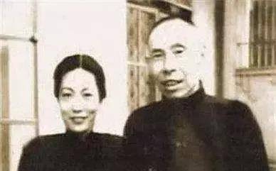 嫁入杜家后成为三太太,孙佩豪生了两个儿子,有儿子傍身,她在杜家的