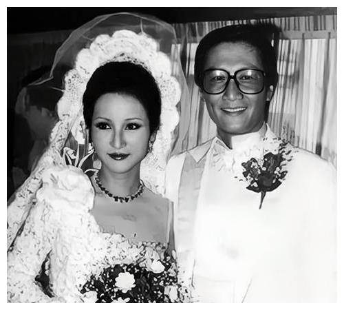 coco_萧芳芳_婚姻