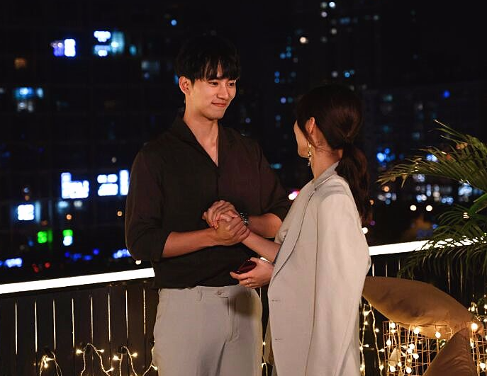 张天陈奕辰一起出游被偶遇,两人大时尚录音曾被曝光_节目_网友_成功