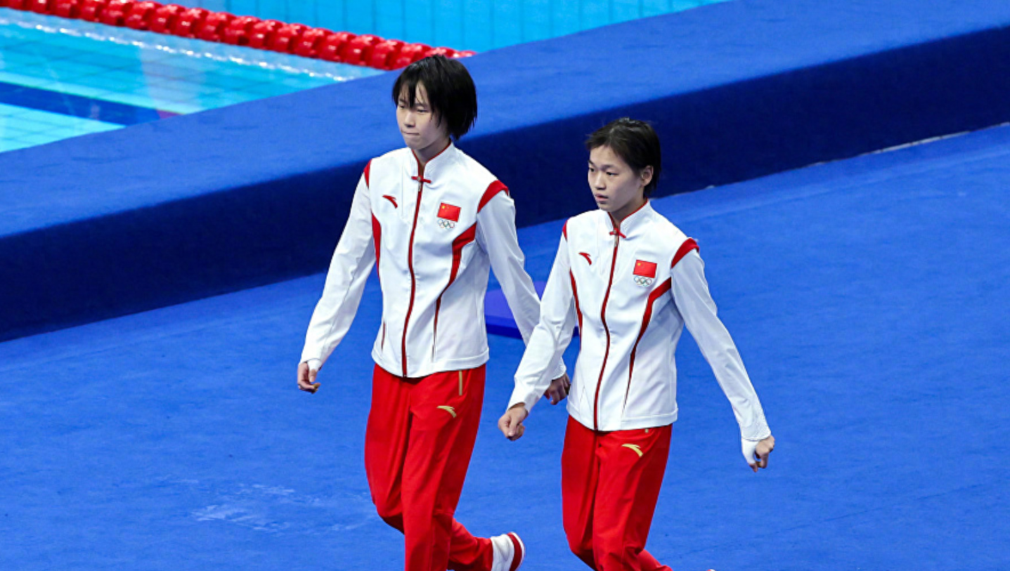 17岁的全红婵一家人举办宴会!