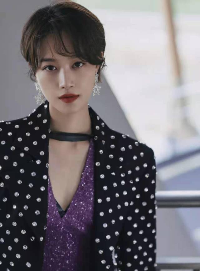 蓝盈莹发文:新人演员没有镜头?龙套群演不能露脸?_网友_新剧_曹骏