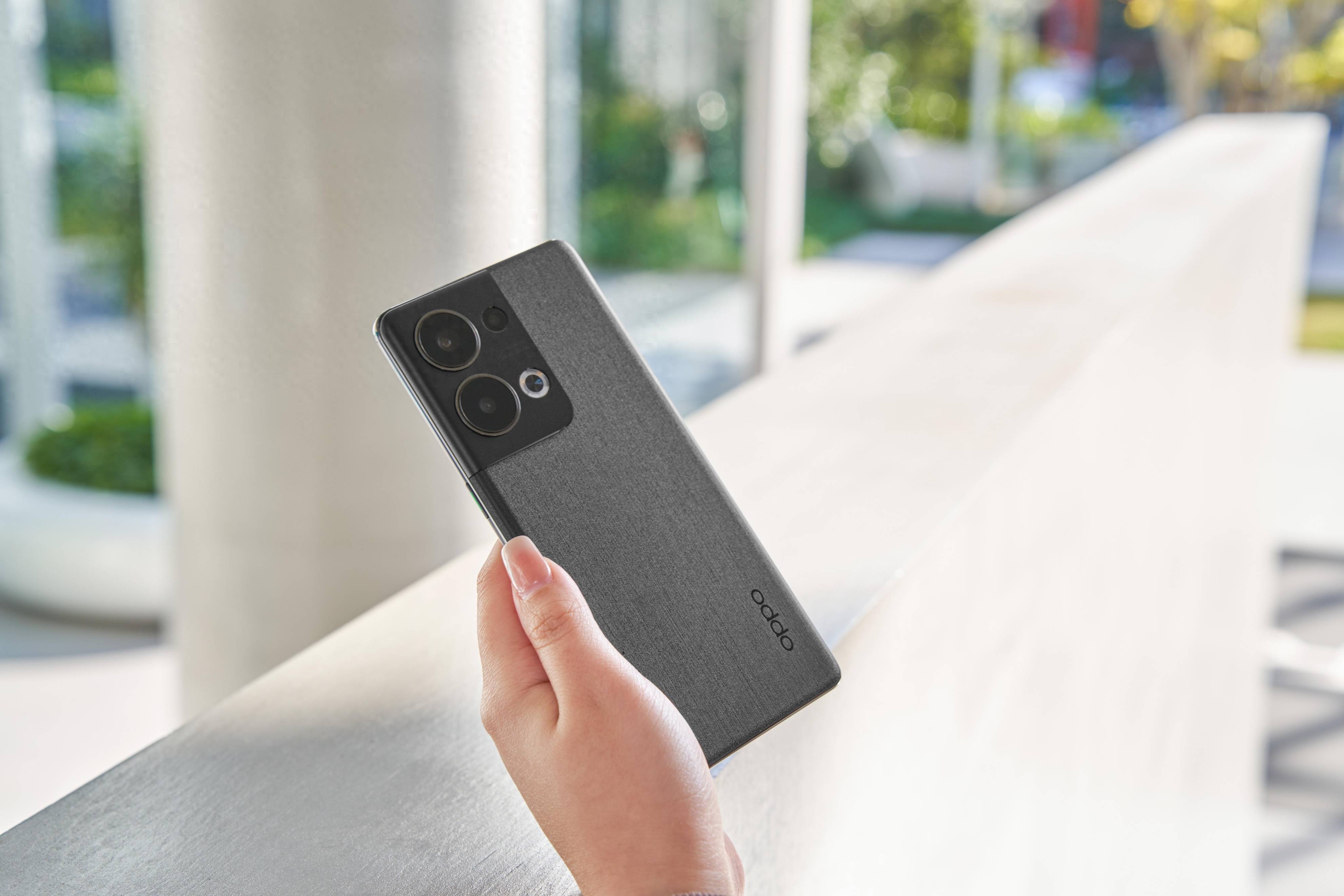 参考价格:2526元(16 256gb)第二款:oppo reno9 pro 真我gt neo5 se