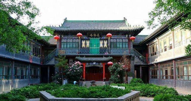 山西有一座寺庙,原名白马寺,历史悠久,还有"小五台"的美誉_建筑_太原