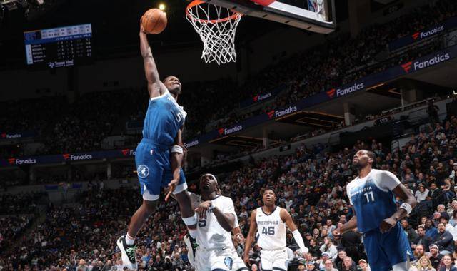 小贾伦空砍33分,西部第一拒绝爆冷_比赛_篮板_时间