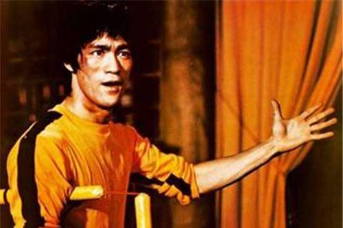 功夫巨星李小龙去世后,留下妻子和一对儿女,他们最后都怎样了?