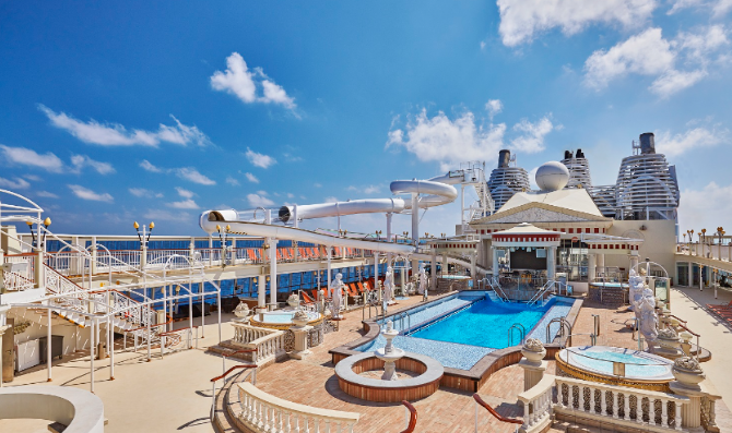 超过玩法,让您在邮轮上体验到置身于游乐场的快感玩乐篇星梦餐厅为