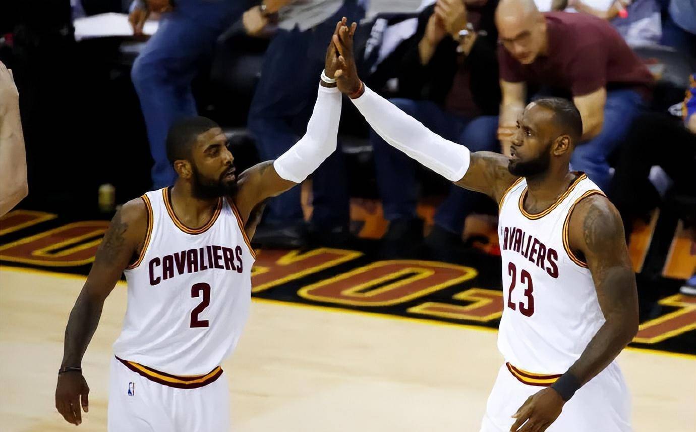 克利夫兰骑士队退役凯里·欧文的2号球衣,米切尔认为他应得的_比赛