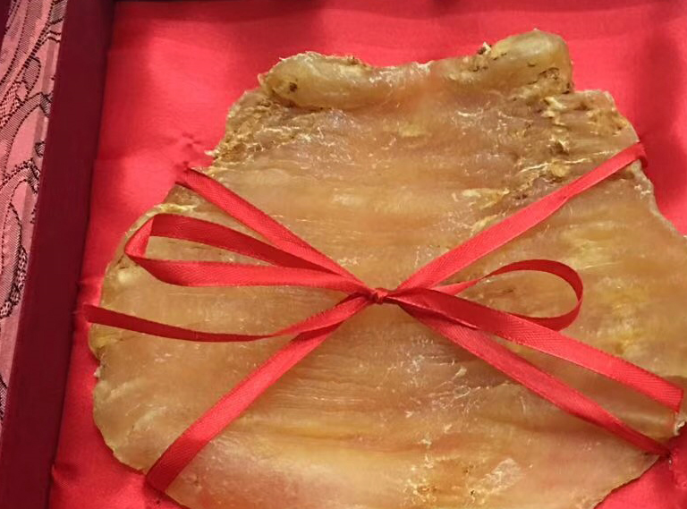 2:房胶金钱鳘鱼胶分为大须金钱鳘和短须金钱鳘.