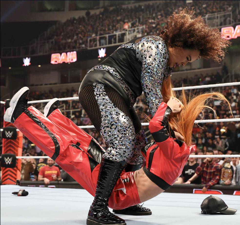 科迪智斗海曼,将继续追击血统,赛斯也将追击血统,多米挑衅冈瑟_比赛