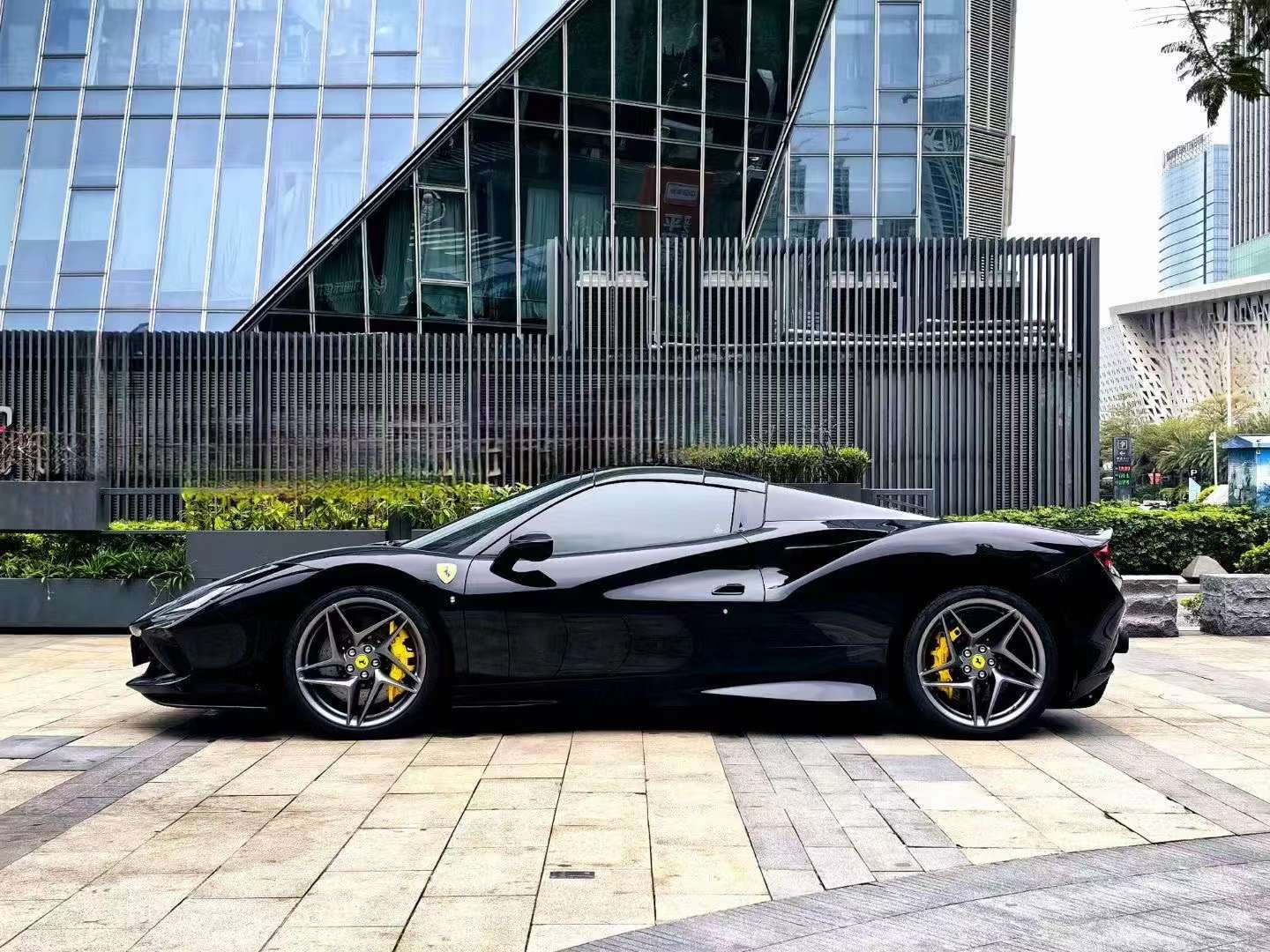 馨提示大量寻求全系15,劳斯莱斯,宾利,兰博基尼,阿斯顿马丁,法拉利