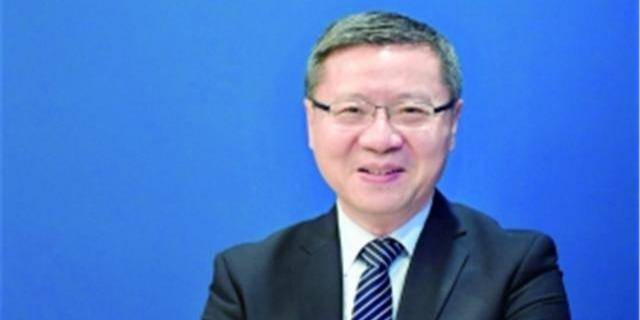 然而,如今美国民主制度开始变质,产生了巨大的问题,复旦大学中国研究