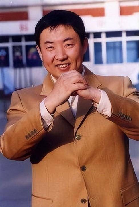 宁文彤表面演员,实际是"国际反恐专家"!这位老戏骨,隐藏好深