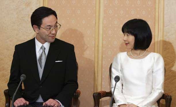 日本明仁上皇的长女黑田清子,在2005年时放弃皇室成员身份,嫁给现任