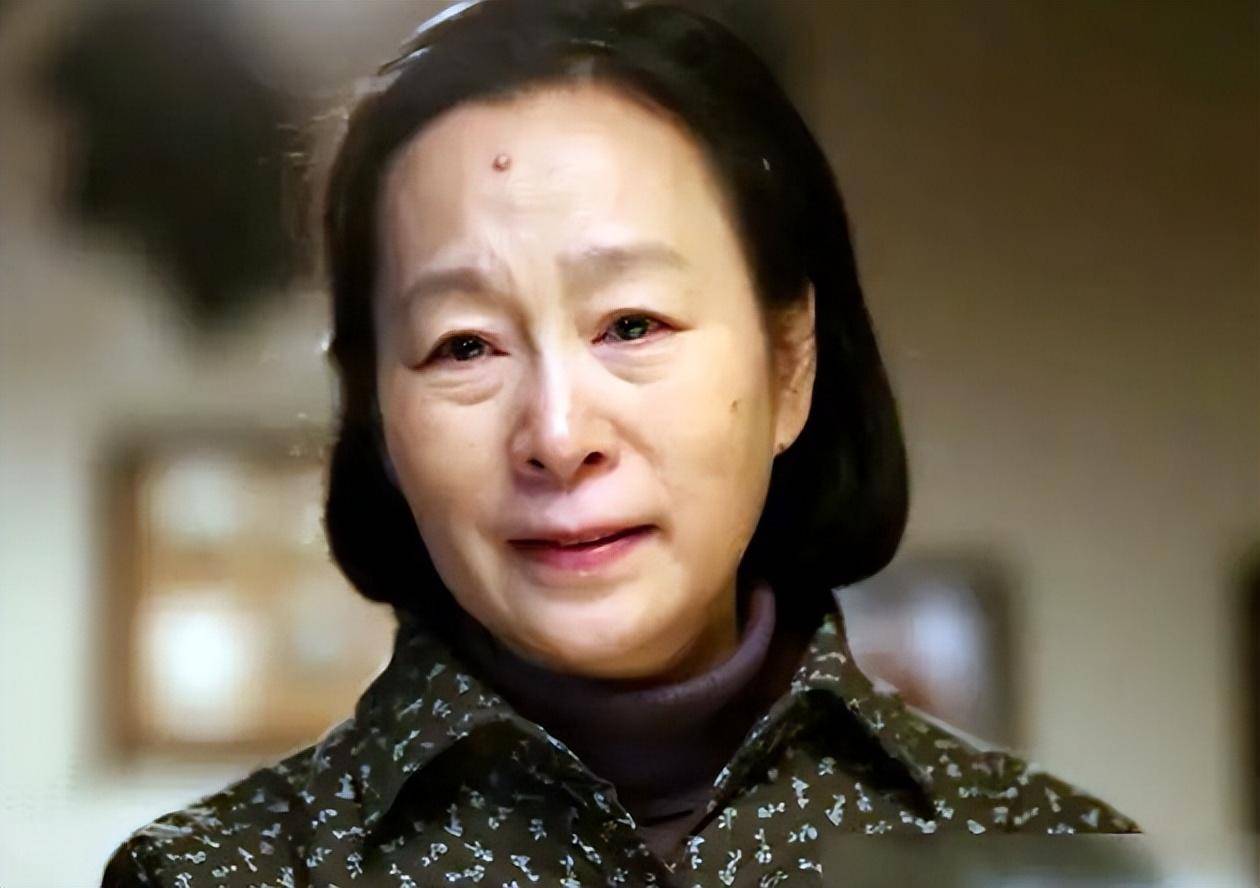 虽然其貌不扬,却演啥像啥,这五位老戏骨个个演技封神_奚美娟_角色