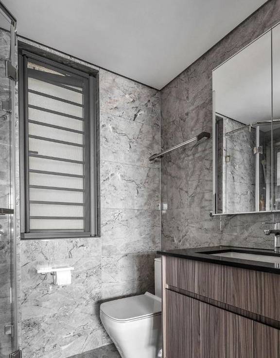 119平中户型,收纳能力强大,木材做吊顶,一共花了21万_卫生间_孩子