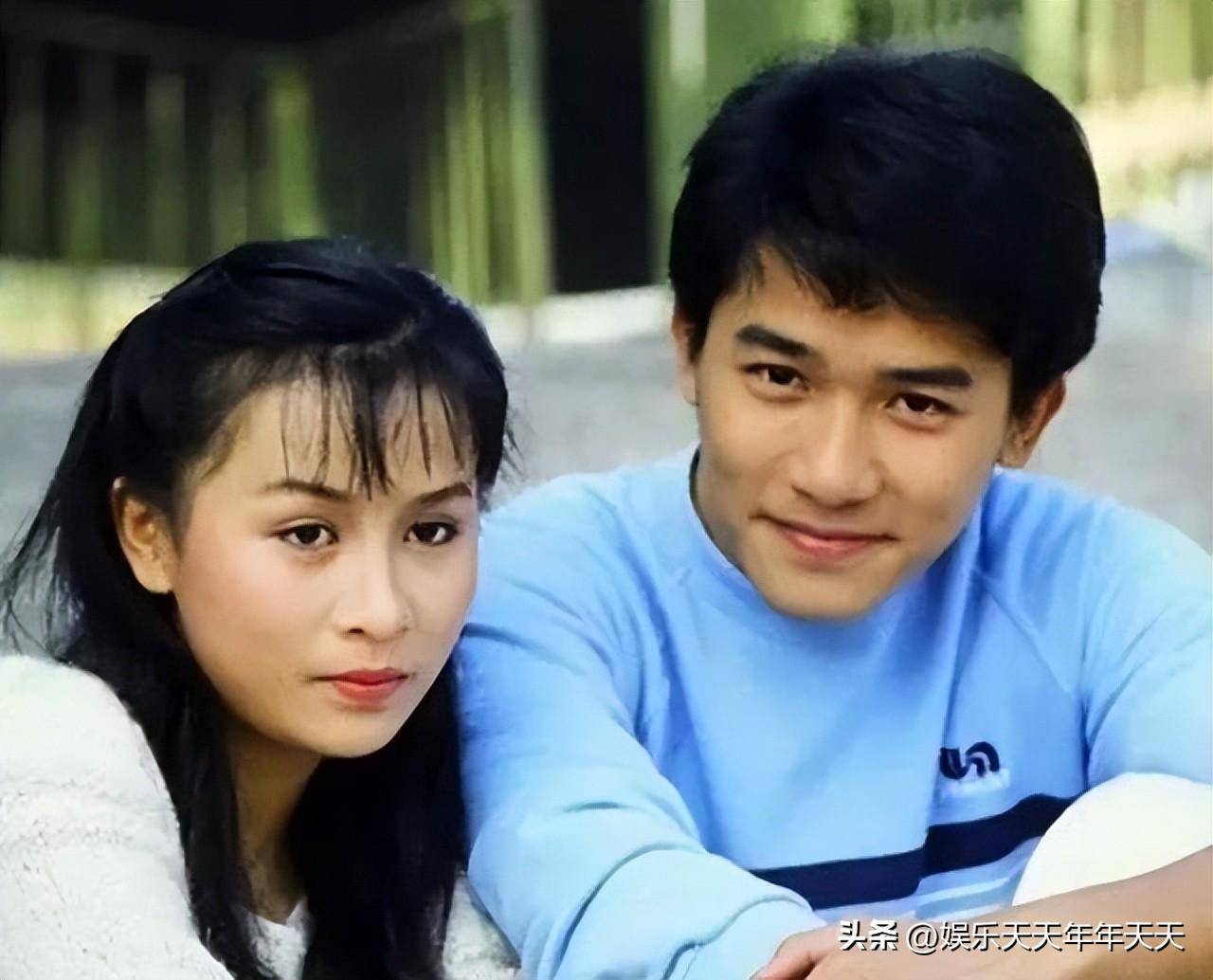 接受记者的采访时,曾华倩很傲娇地对记者说,是自己甩的梁朝伟.