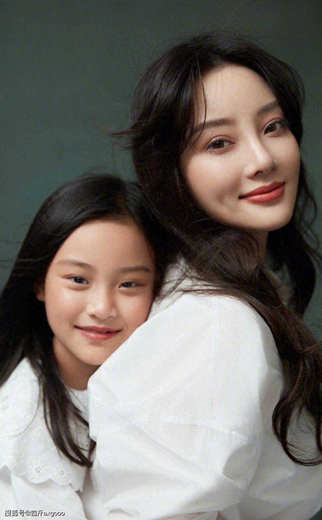 李小璐女儿甜馨遭网暴!