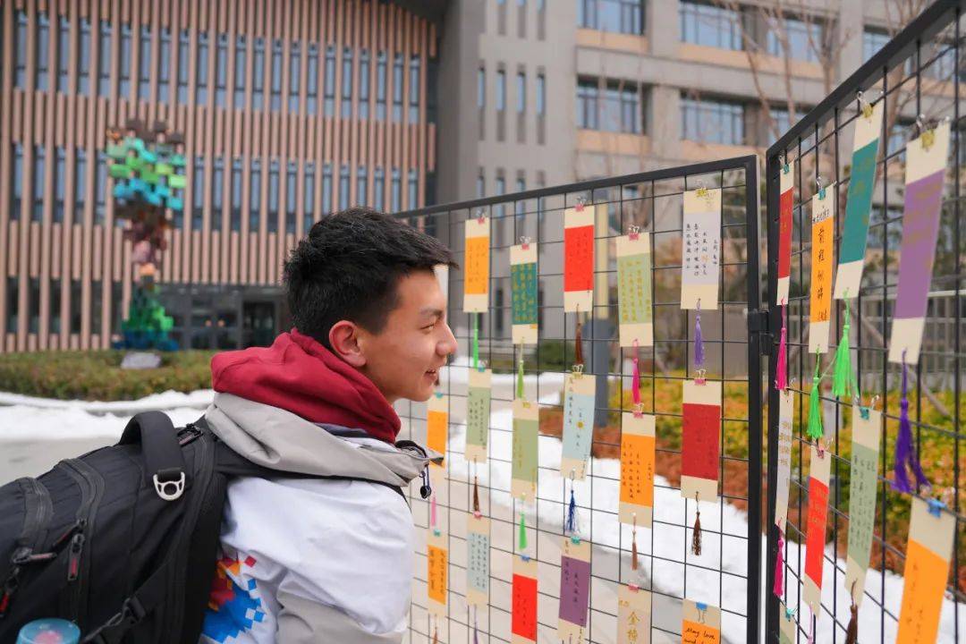 热辣滚烫启新年 飞驰人生创佳绩 上海师范大学附属郑州启佳学校新学期