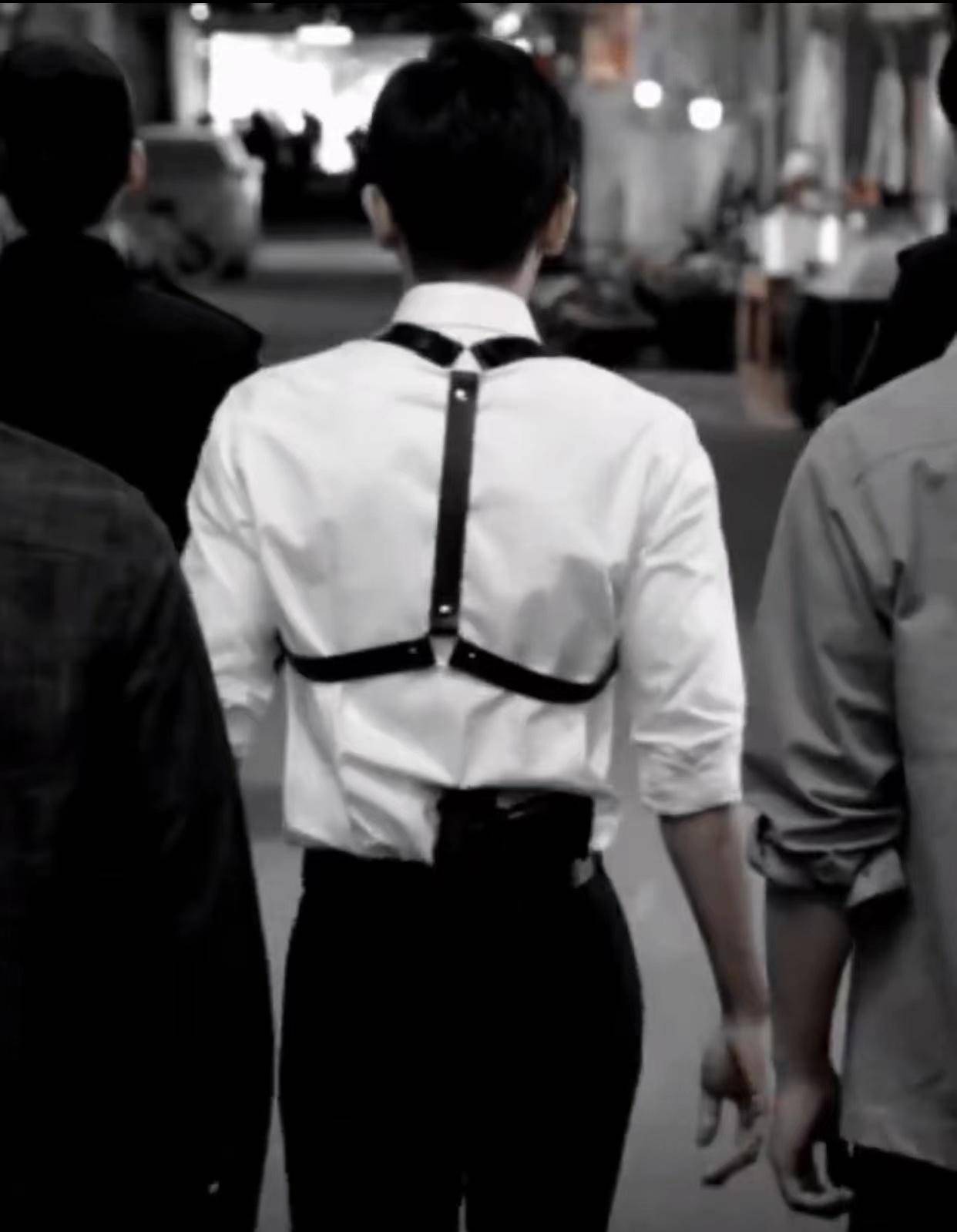 娱乐圈"叔圈顶流":越老越有气质,撩起人来简直难以抗拒_朱亚文_胡军