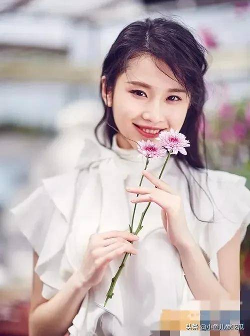 原创知名女星张慧雯被爆恋情机智回应网友表示凭实力0绯闻