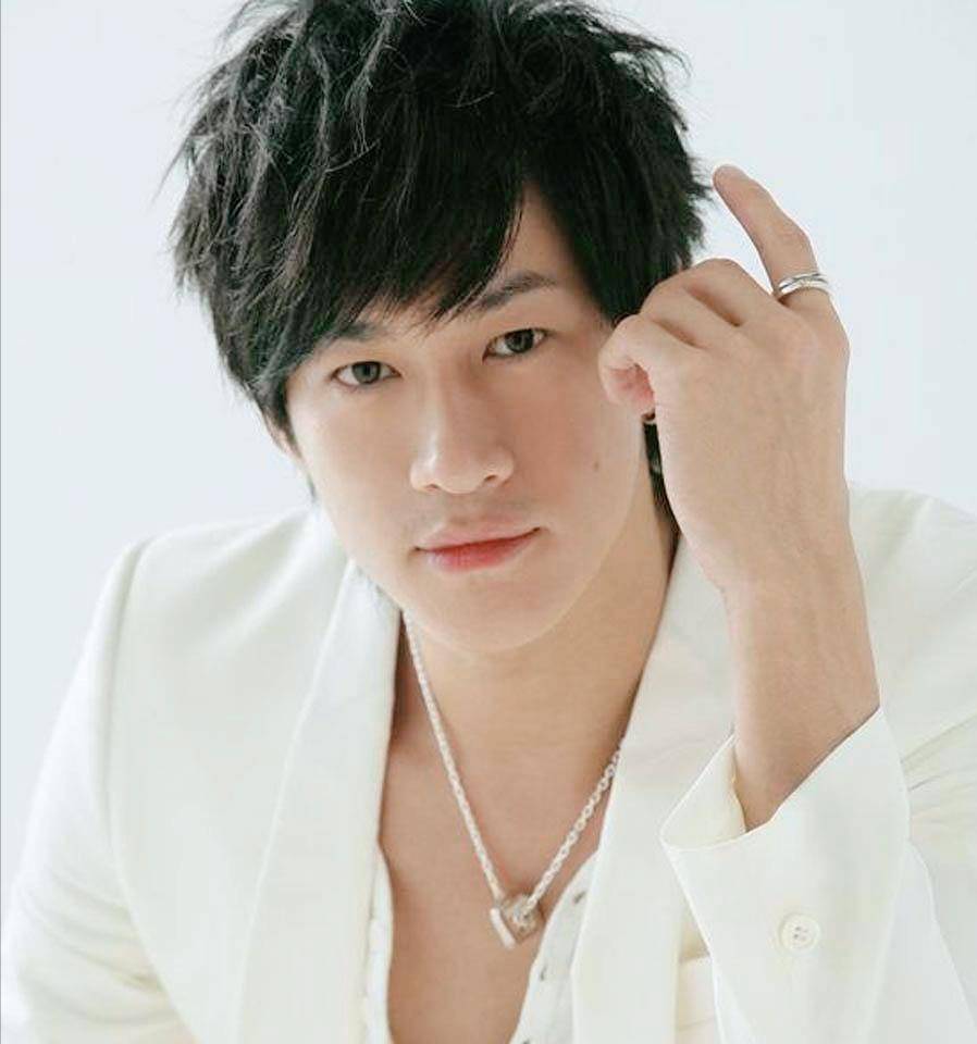 原创细数何润东多年角色明明是帅哥演主角总能被超越现成古装丑男