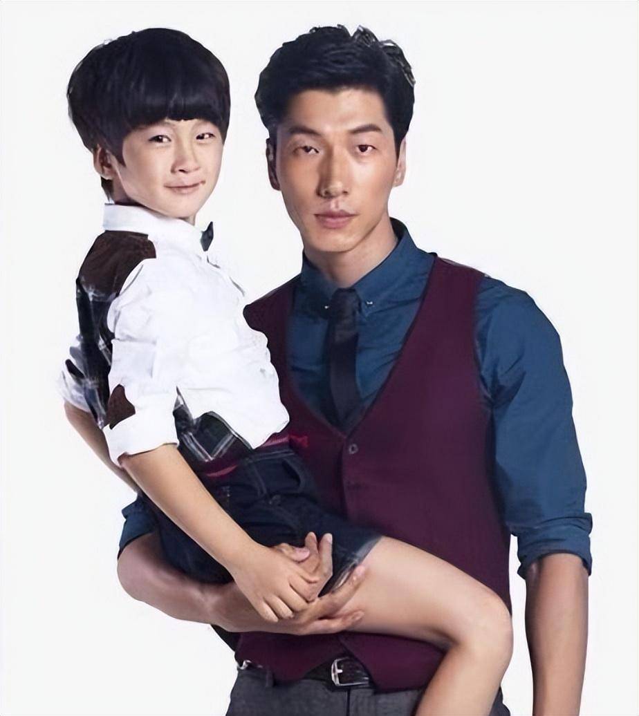 14岁天天恋情曝光父亲张亮发长文回应拒绝对孩子的网暴