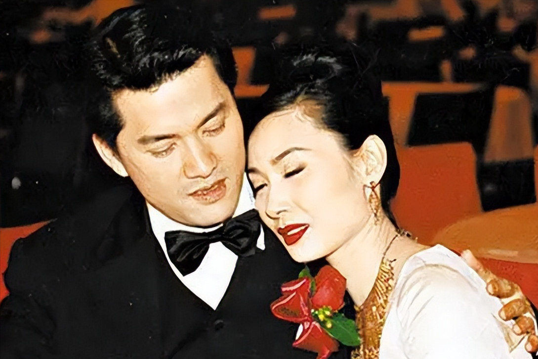 离婚32年,周海媚和吕良伟天差地别:她因病离世无儿女,他已三婚_感情