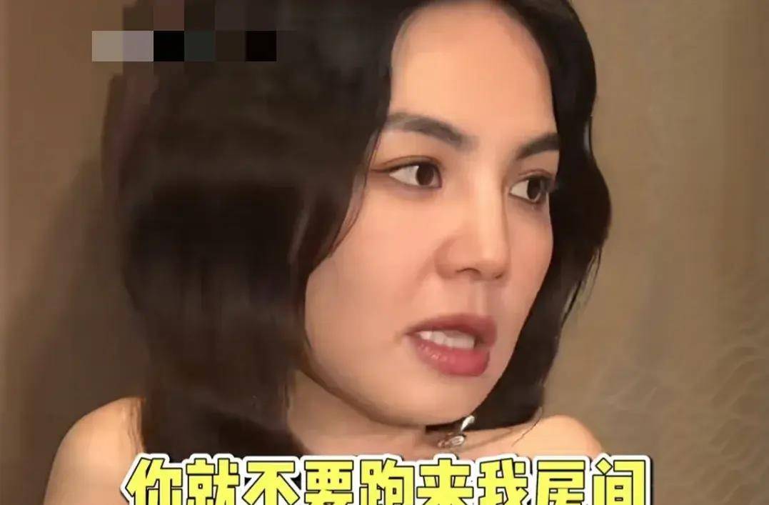 ella自曝在家裸体被7岁儿子阻止,ella:你不想看就别来我房间!