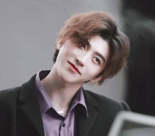 原创蔡徐坤再次硬汉照回应扫娘风暴官方出手整治娱乐圈初见成效