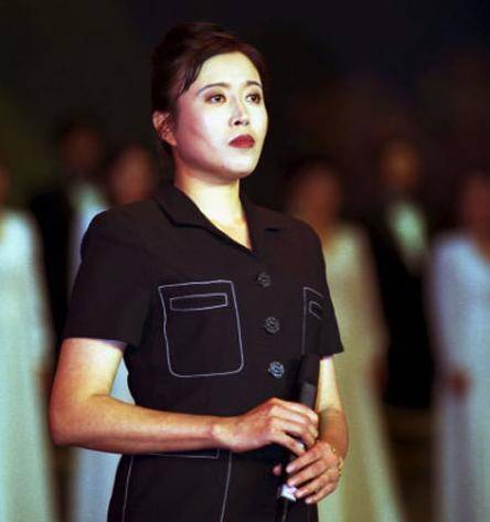 曾与孙红雷恋爱,因孙红雷走红分手,如今单身几十年_丁嘉丽_老婆_合作
