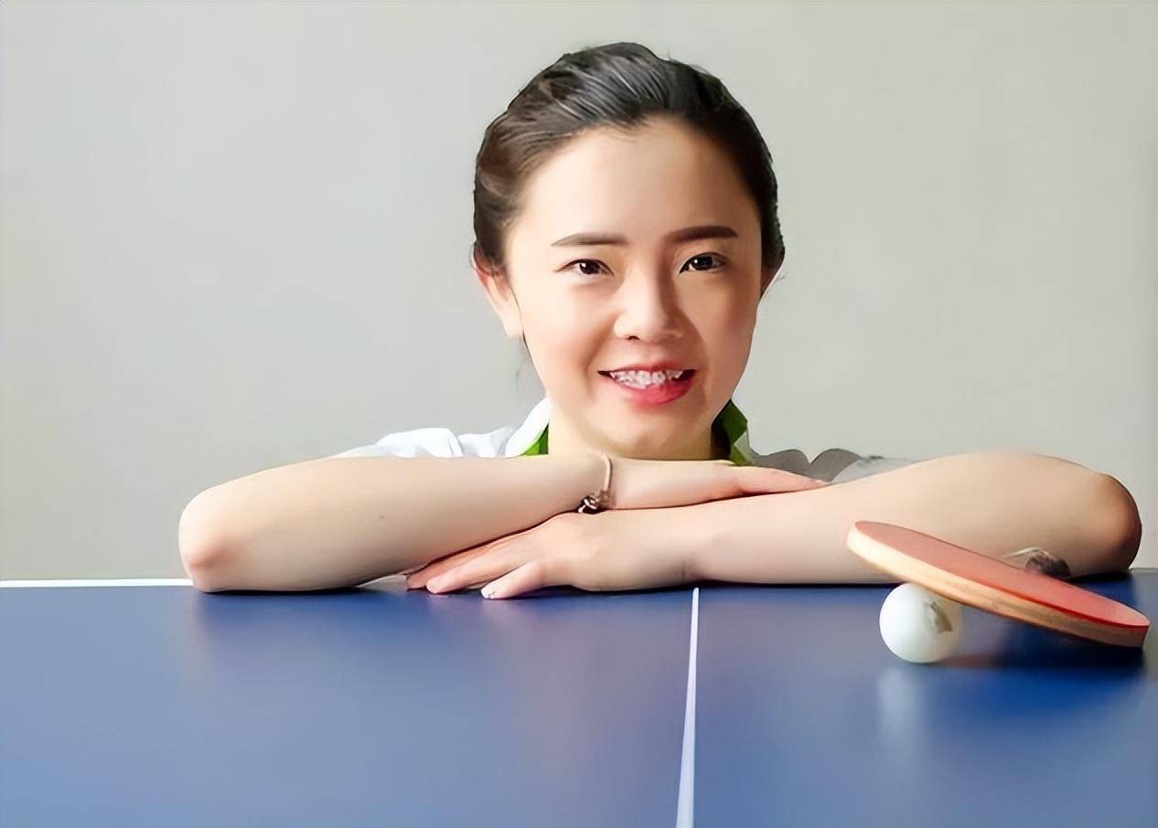 韩乒小将田志希:追星樊振东,给孙颖莎点外卖,其实是正宗中国人_比赛