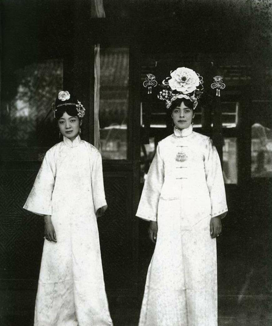 溥杰的妻子唐怡莹,曾与少帅,卢小嘉打得火热,人生结局成谜_溥仪_日本