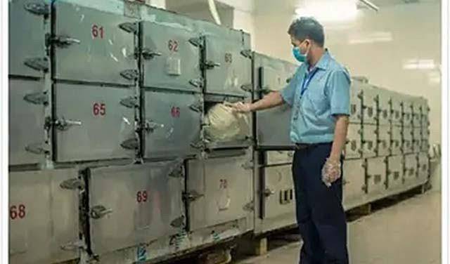 火葬场搬尸工:和死人打交道,工作不敢告诉别人,收入高薪?