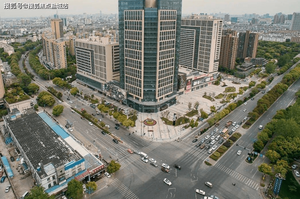 2021年1月杉杉广场商务楼被评为嘉兴市四星级楼宇,千金难得之地,犒赏