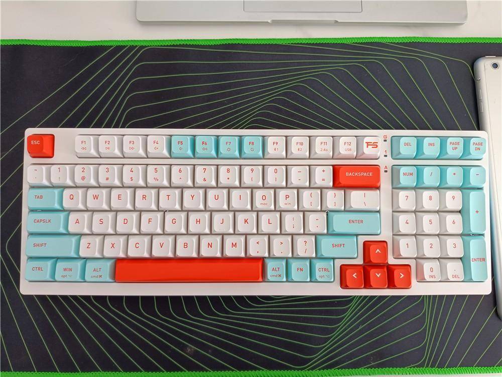 双飞燕飞飞三模无线机械键盘探索高效工作与极致美学