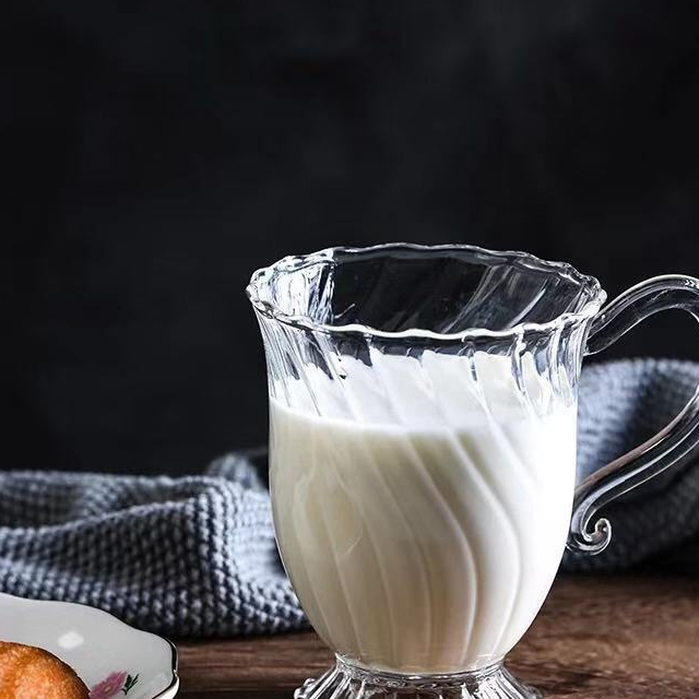 原创春暖花开的季节喝一杯冰凉的饮品是最惬意的事情了您选择哪杯