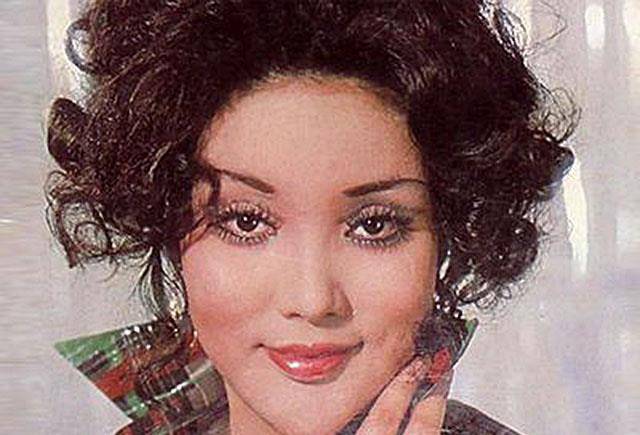 余莎莉:名将之后沦为俗星,晚年入住穷人窟,卖假珠宝维持生计_余程万