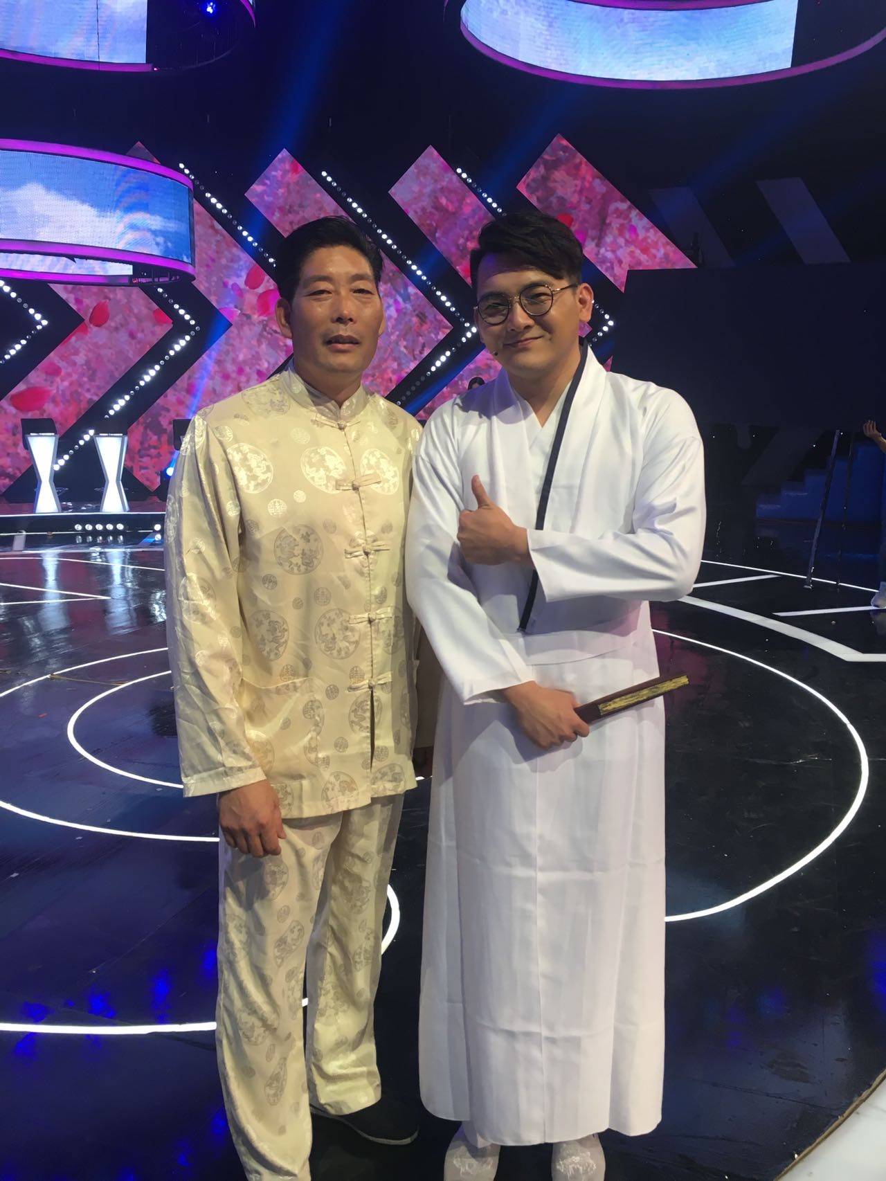 刘兆利:六登央视节目演绎文武之道 扬州一生的福地_朋友_市场_师父