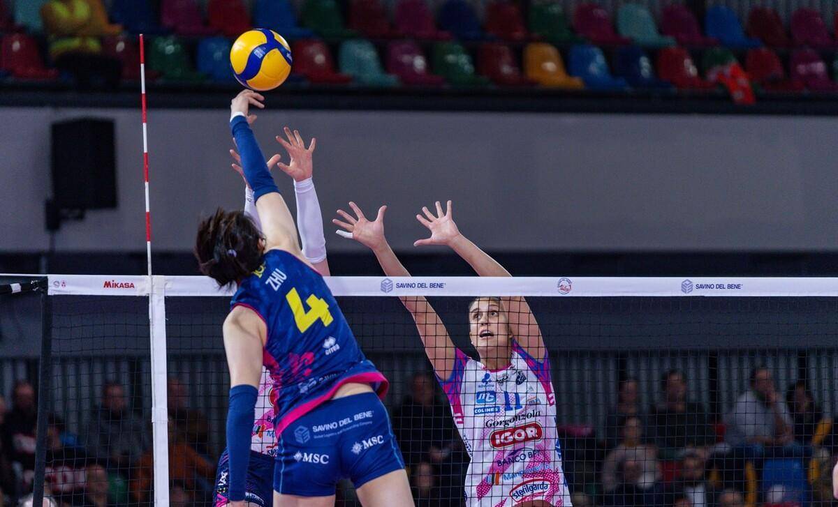 年薪引不适议,回归体育预示佳绩_国际_排球_比赛