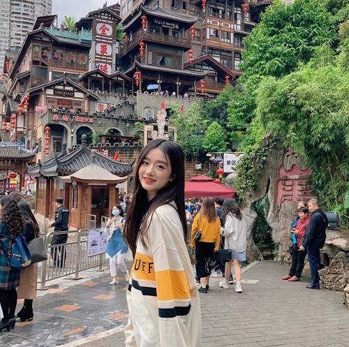 重庆欢乐谷门票价格多少钱,重庆欢乐谷一日游最佳游玩路线分享_表演