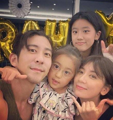 原创至尊红颜播出18年了赵文卓贾静雯戏外的人生比戏内更加精彩