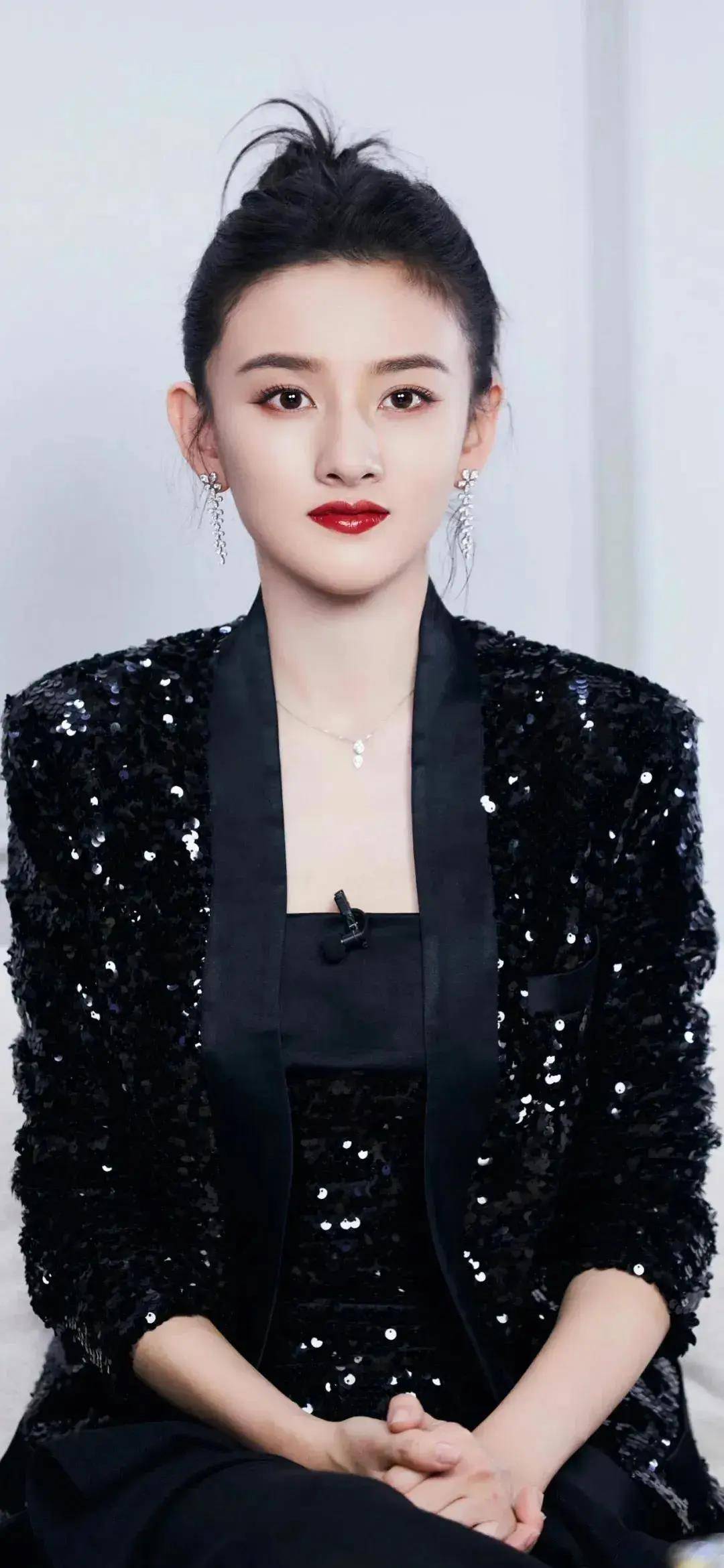 10宋祖儿9周也8关晓彤7林允6鞠婧祎5钟楚曦4古力娜扎3张天爱2李沁