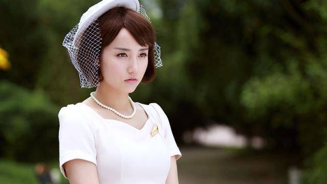 她是刘诗诗同学,被大家称作氧气女子,闪婚"东华上仙"被宠上天_吕一