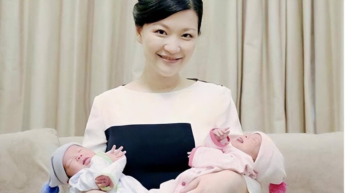 知名主持陈蓉:被黑后回老东家做幕后,嫁海归老公儿女双全