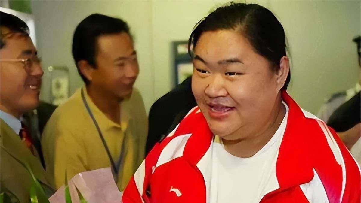 唐功红的父母一直辛勤工作,却始终无法摆脱底层生活的拮据.