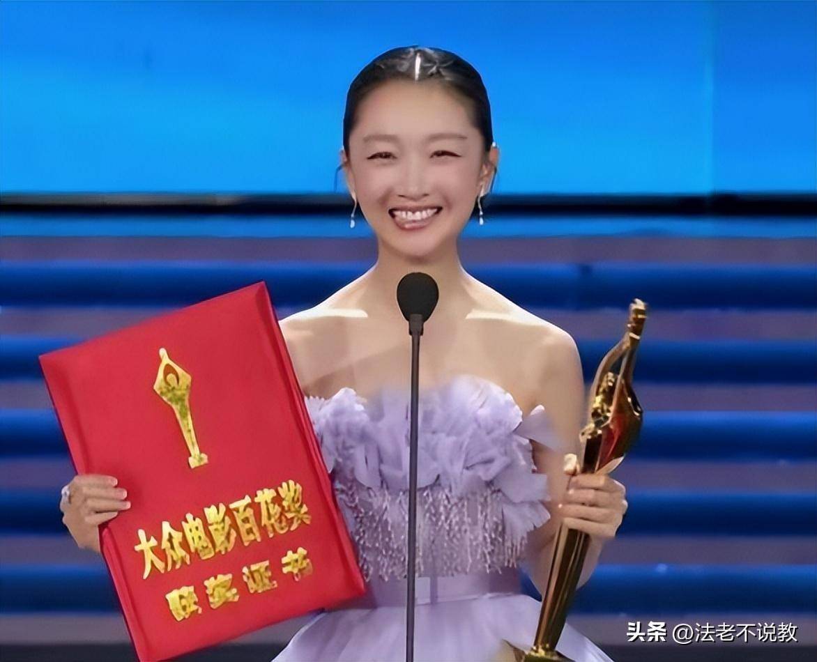 冯小刚捧红,成龙接着捧,洪金宝等着捧