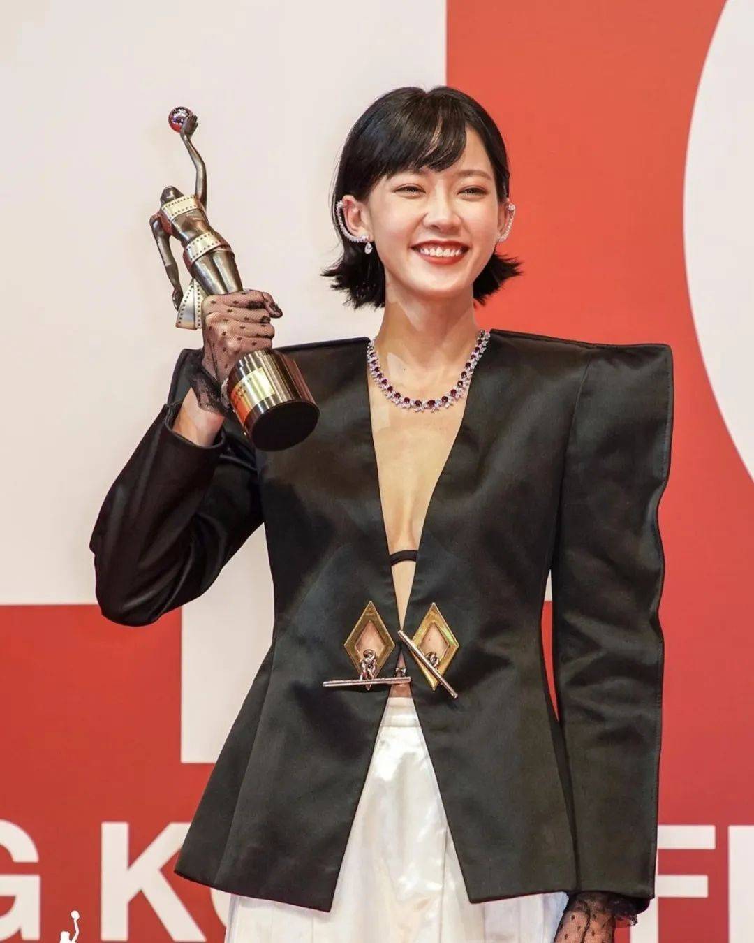 33岁大马女星赴港打拼十年终夺「最佳女配」