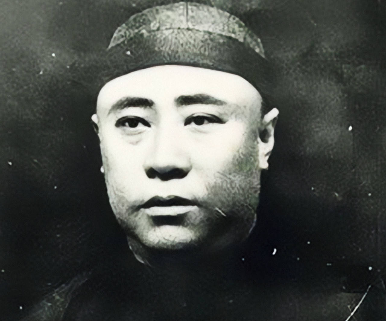 杨宇霆老张在郭杨之间,最后还是选择了杨宇霆,这让郭松龄憋了一肚子的