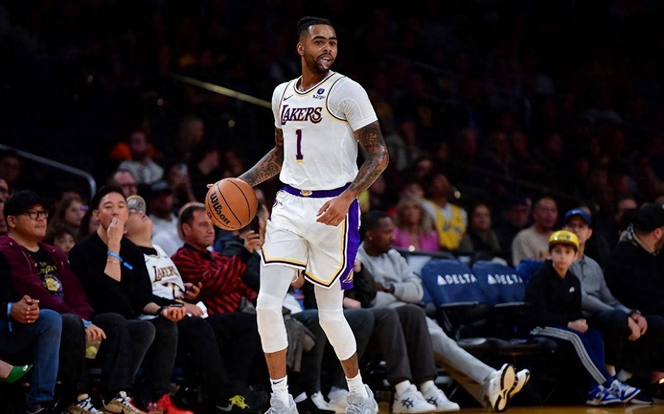 原创西部排行乱了湖人反弹榜首易主快船遭逆转泰伦卢发言引不满